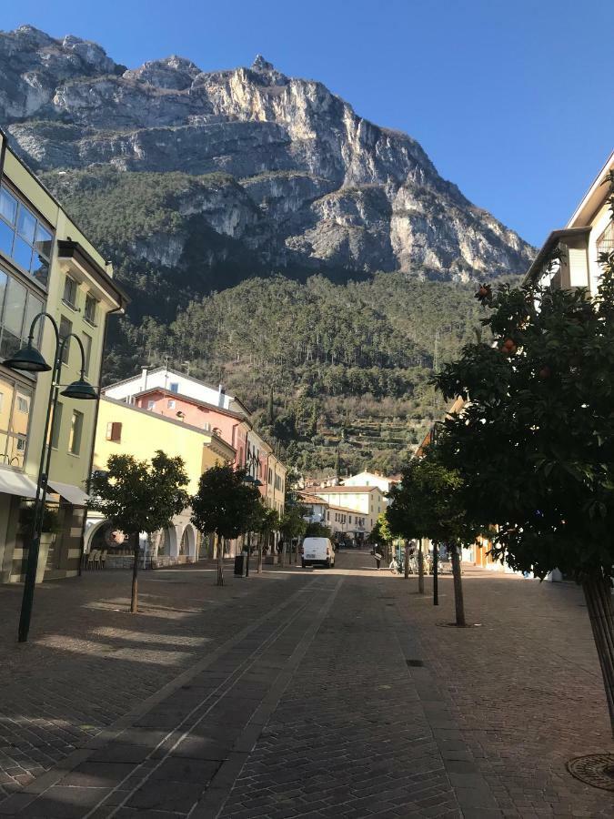 Apartamento Casa Nika Riva del Garda Exterior foto