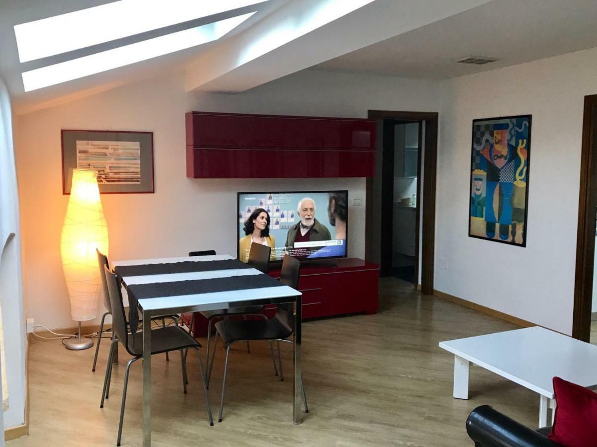 Apartamento Casa Nika Riva del Garda Exterior foto